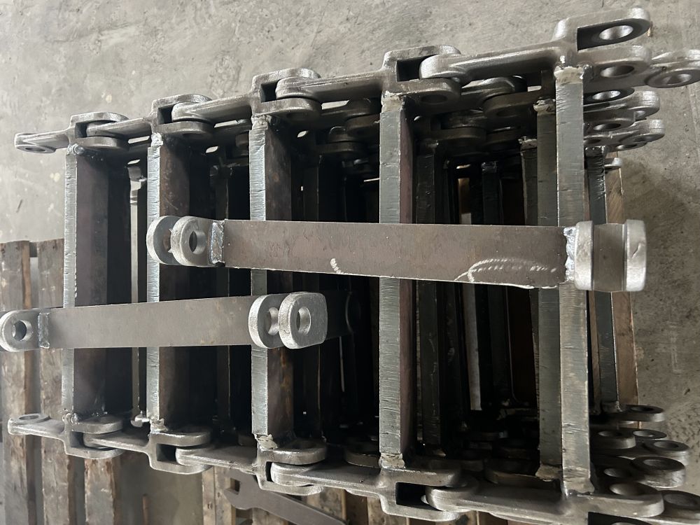 High Quality Conveying Equipment Bucket Elevator Chain 2