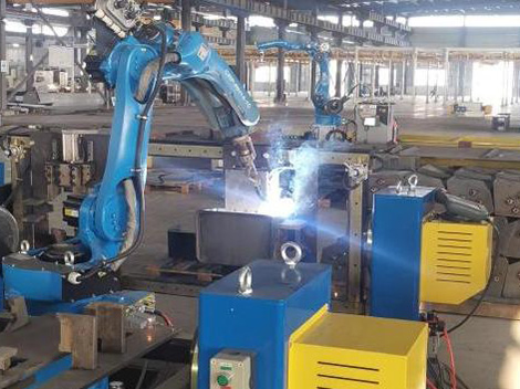 welding robot for bucket and body